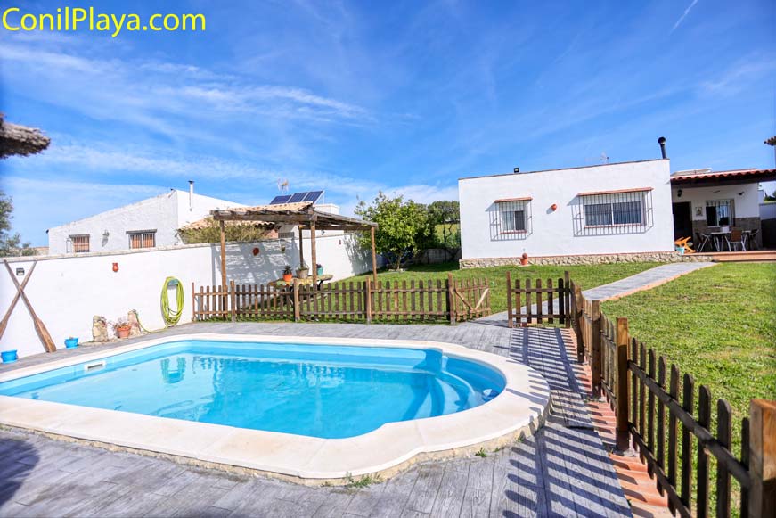 chalet con terraza y excelentes vistas