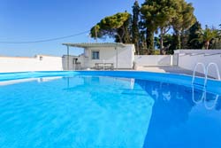 Alquiler de Chalet en Chiclana - La Barrosa para 6 personas (max 6) Con piscina. Con aire acondicionado.