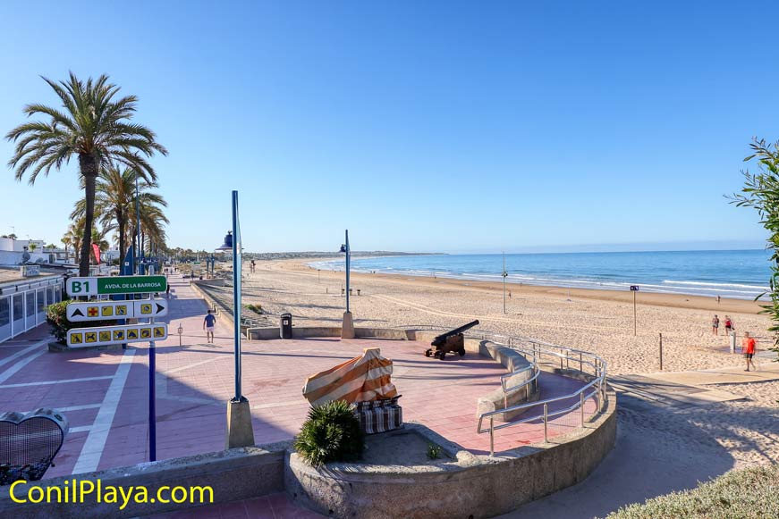 playa la barrosa por donde está la casa
