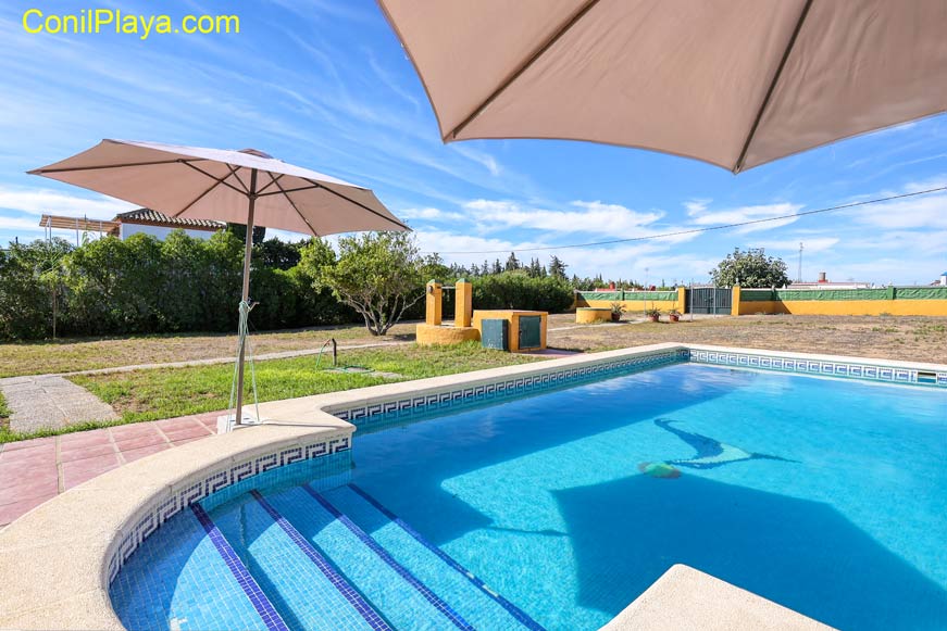 Chalet en Chiclana con piscina, Cádiz