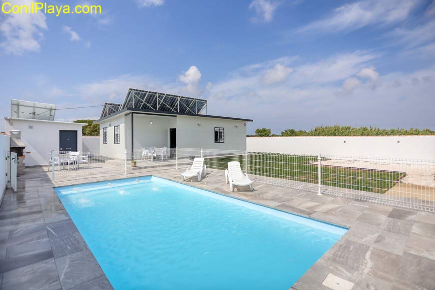 casa piscina chiclana