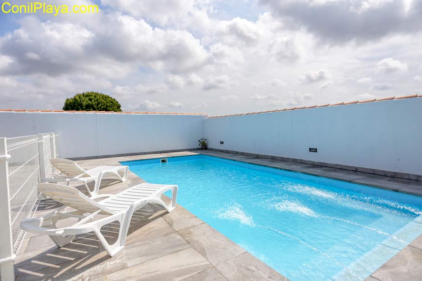 Apartamento en Chiclana con piscina, Cádiz