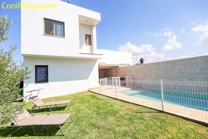 chalet piscina chiclana