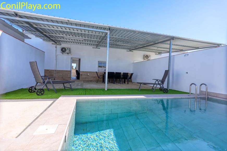 apartamento chiclana piscina