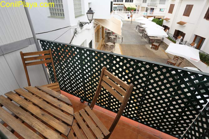 terraza con mesa