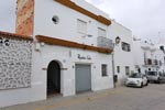 Apartamento SOLO para Jóvenes que desean disfrutar de la noche de Conil sin tener que coger el coche. en pleno centro turístico de Conil, en la zona de copas.
Apartamento con aire acondicionado en la zona de copas de Conil.