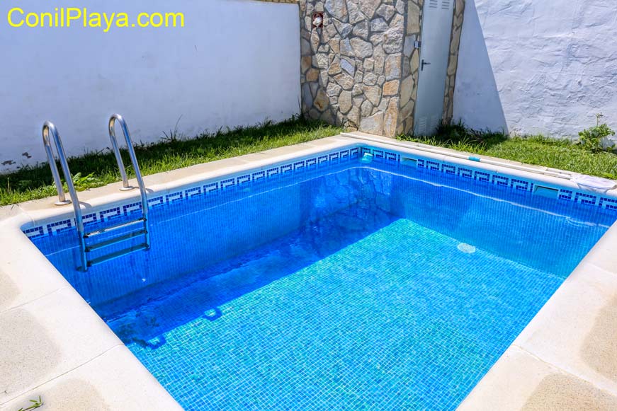 piscina de los bungalows