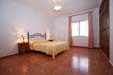 Amplio apartamento en zona tranquila y muy cerca de la playa. De nueva construcción.
Apartamento de 4 dormitorios en alquiler de vacaciones.