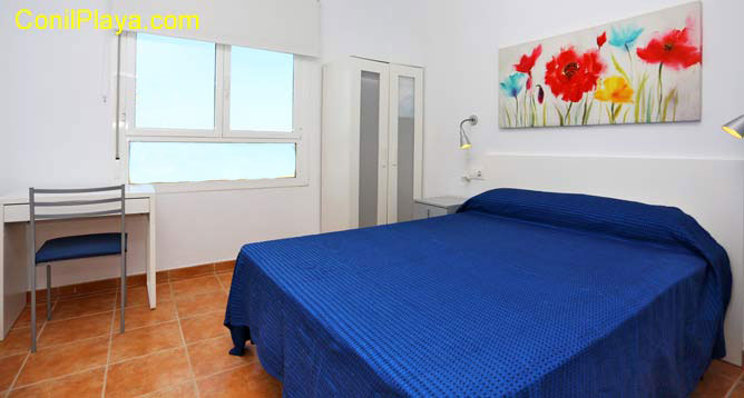 Apartamento con dos camas individuales