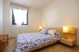 Excelente apartamento con piscina, terraza y garage. Situado cerca de la playa y en zona muy tranquila.
Apartamentos para alquiler de 2 dormitorios.