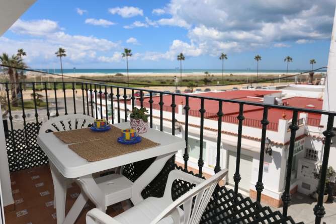 alquiler apartamento en Conil de la Frontera en primera linea de playa