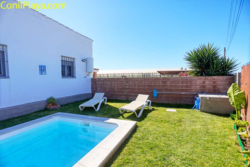piscina jardin