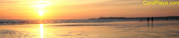 Atardecer en la playa de la Fontanilla