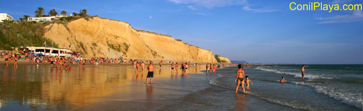 Playa de Conil, La Fuente del Gallo