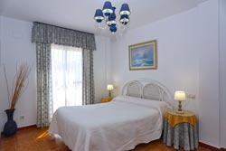 Estupenda casa adosada muy cerca del centro, en zona tranquila y con fácil aparcamiento.
Apartamento