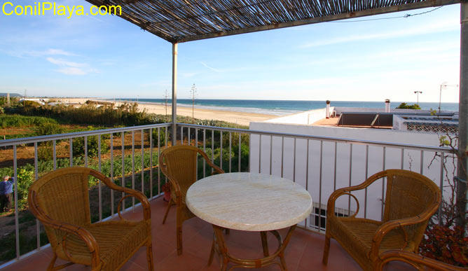 Terraza con vistas al mar