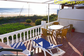 terraza del apartamento en la Fontanilla