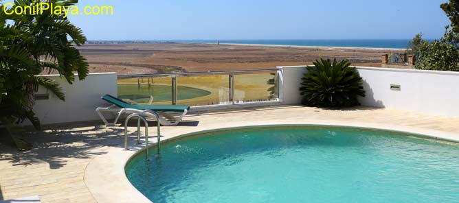 vistas desde la piscina