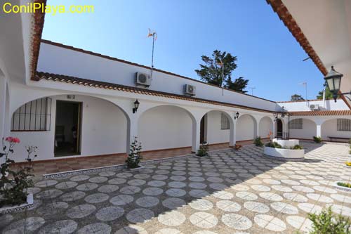 fachada del apartamento en Conil