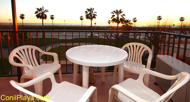 Terraza con vistas al mar