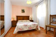 Bonito apartamento situado a pocos minutos de la playa anando. Terraza privada.
capacidad para 4 personas