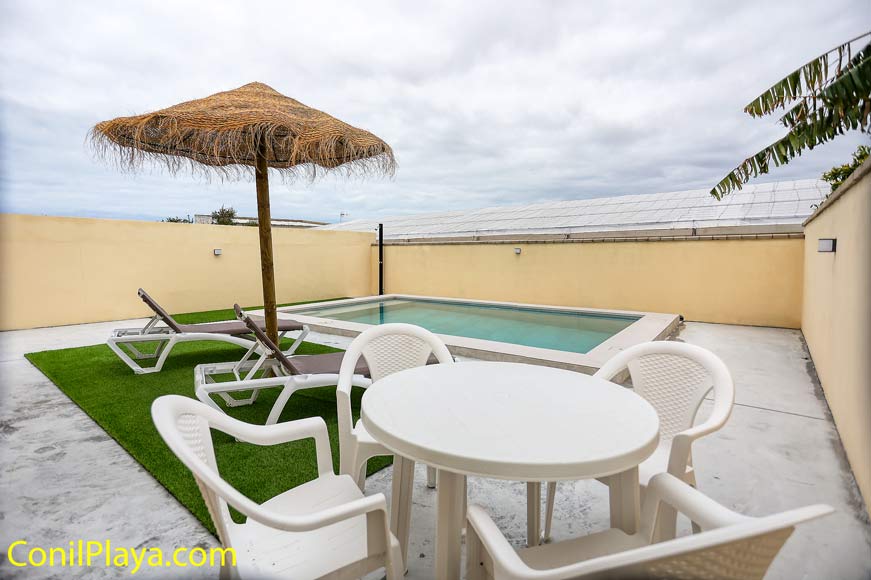 mesa piscina