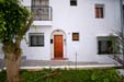 3 dormitorios,7 personas. casa apartamento muy bien situada, en urbanización Dehesa de La Villa. 3 dormitorios y cerca de la playa.  Se encuentra en una calle peatonal, por lo que es muy tranquila y apenas hay ruidos.
