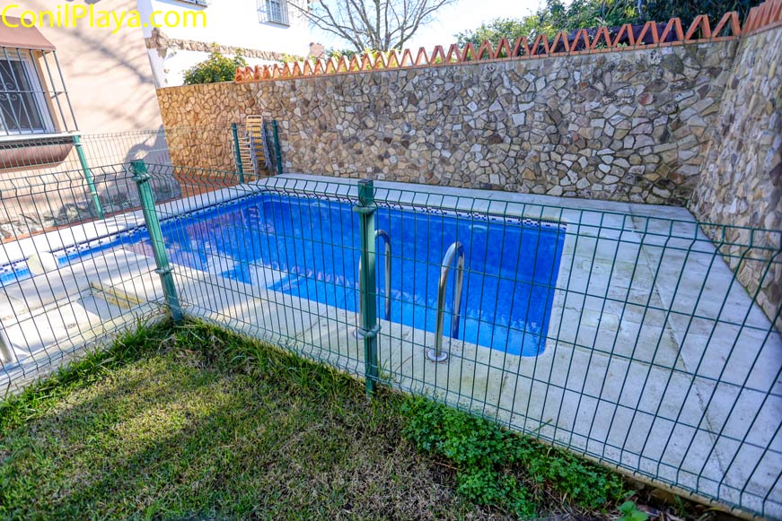 piscina vallada 