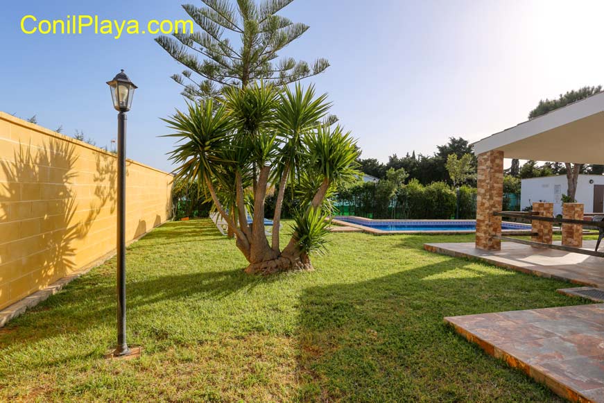 Casa en Conil con amplio jardin