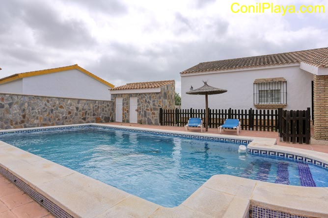 chalet con piscina