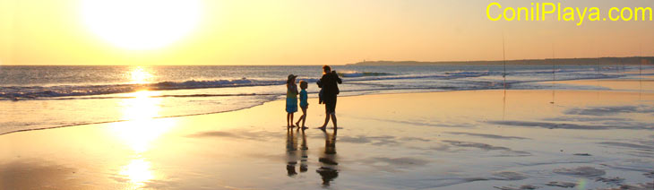 Playa de Conil al atardecer