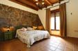Excelente chalet con piscina privada muy cerca de Urbanización Roche y el pinar. A pocos minutos en coche de la playa. Barbacoa, porche, piscina vallada, aparcamiento techado. Ideal familias.
Casa en alquiler cerca de Conil y Roche.