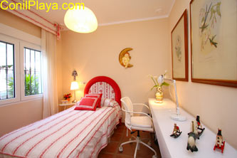 dormitorio de una cama