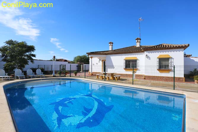 chalet en Conil en alquiler con piscina privada