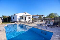 Alquiler de Chalet en Conil para 6 personas (max 6) Con piscina. Con aire acondicionado.