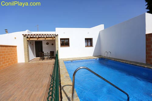 chalet con piscina