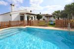 Alquiler de Chalet en Conil para 4 personas (max 5) Con piscina.