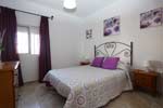 Chalet con piscina privada en zona tranquila, muy bien comunicada y pocos minutos de Conil de la Frontera. Barbacoa, porche, aparcamiento privado, aire acondicionado.
capacidad para 4 personas