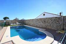 Alquiler de Chalet en Conil para 10 personas (max 19) Con piscina.