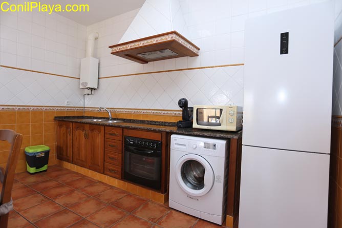 Cocina completamente equipada