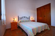 Chalet con piscina privada cerca de Urbanización Roche, aparcamiento privado dentro de la parcela. Ideal para descansar lejos de ruidos y cercas de las playas de Conil. Para 4 adultos + niños.
Chalets de 2 y 3 dormitorios y para 4 o 6 personas en Conil.
