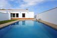 Alquiler de Chalet en Conil para 4 personas (max 4) Con piscina.