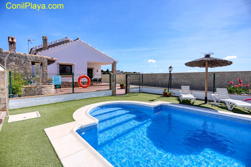 Chalet en Conil con piscina