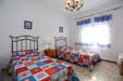 Casa con piscina privada en zona bien comunicad, y a pocos minutos de las playas de Conil y Chiclana. Barbacoa, porche, tumbonas, recinto vallado. Bien comunicado.
Chalet de 3 dormitorios y capacidad para 6 personas.
