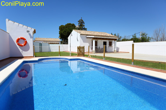 foto del chalet en Conil en alquiler