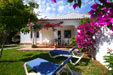 Alquiler de 6 casas en la playa de la Fuente del Gallo, Conil. A 100 mts de la Playa. 2 dormitorios, cocina completamente equipada. Zona tranquila e ideal para descansar. Fácil aparcamiento.
Ver las fotos