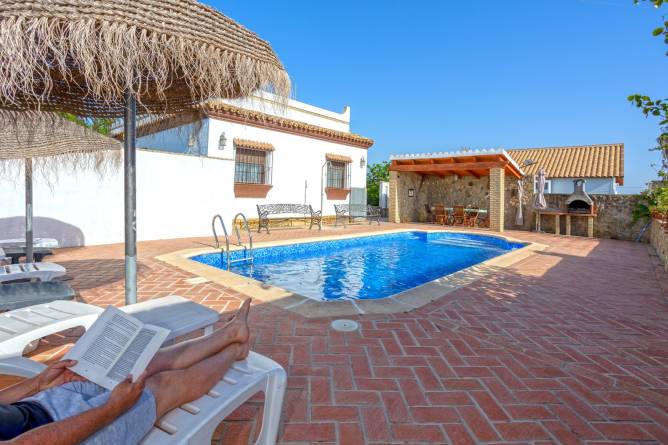 Casa en alquiler con piscina cerca de Conil