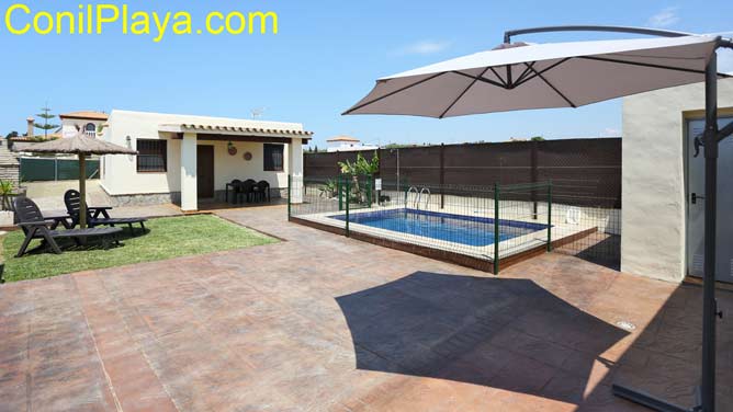 chalet con piscina