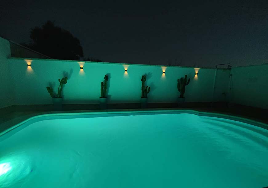 piscina noche