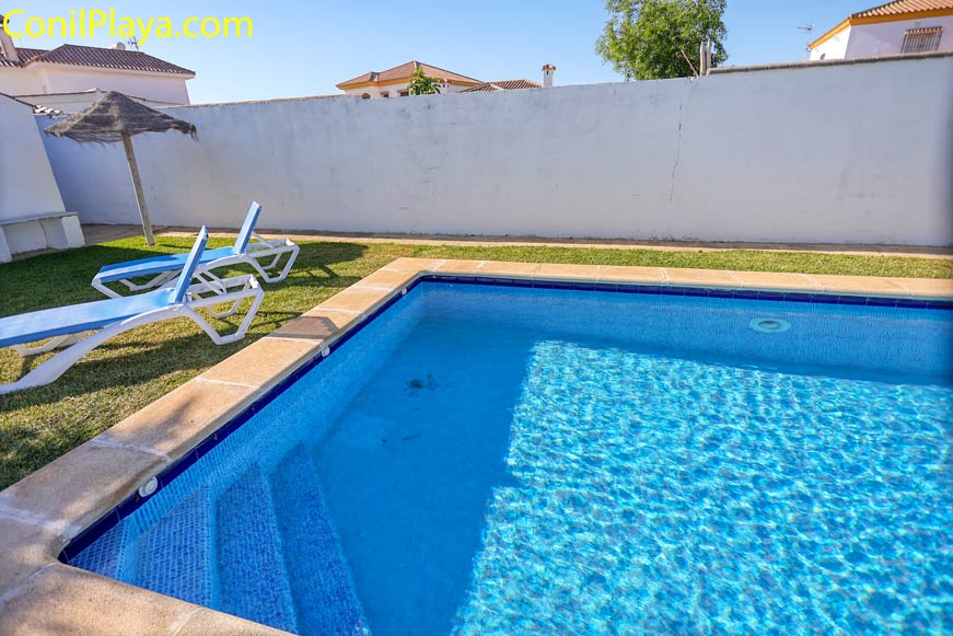 piscina escalones